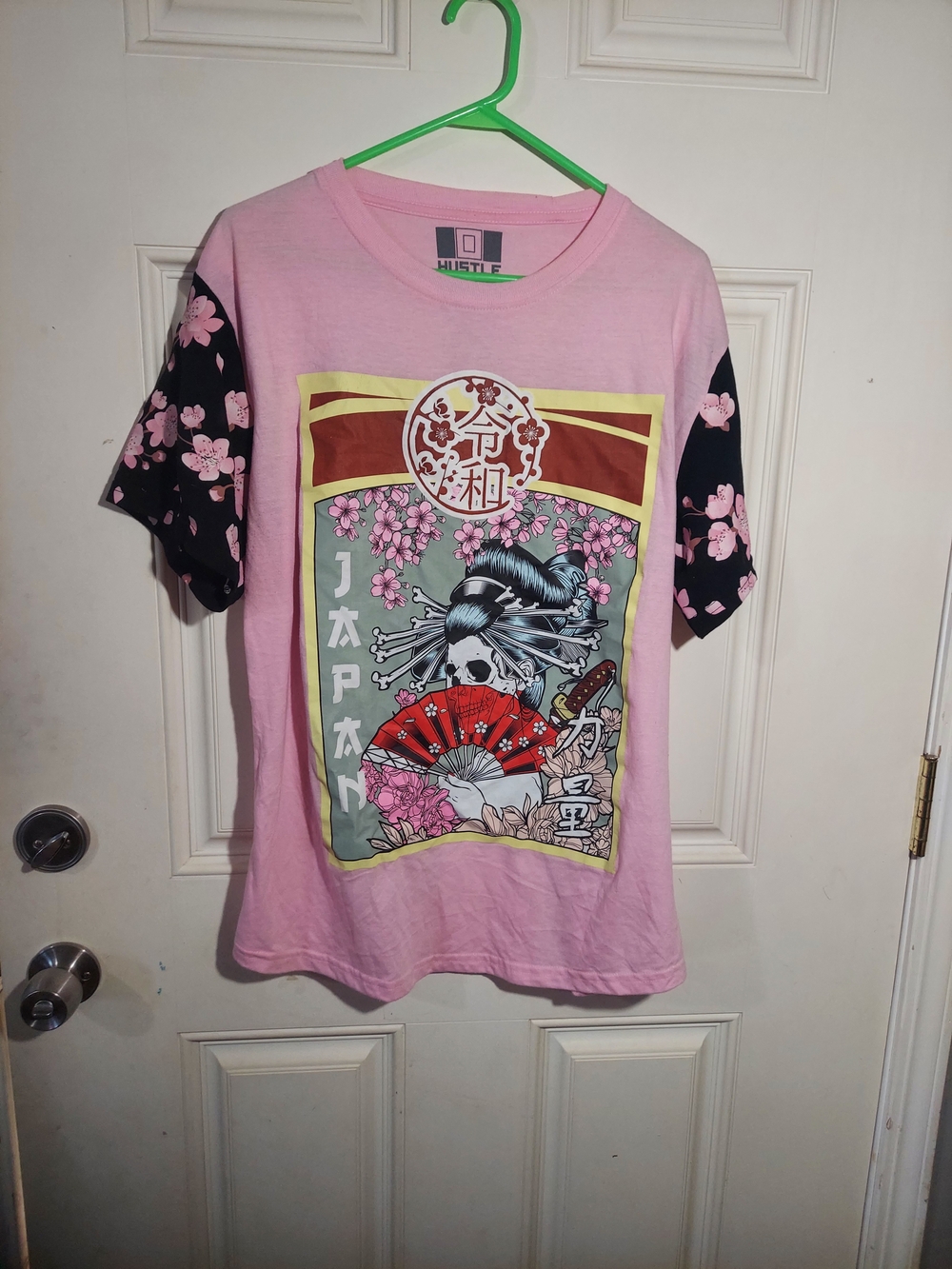Hustle men's japanese geisha skeleton graphic t size large